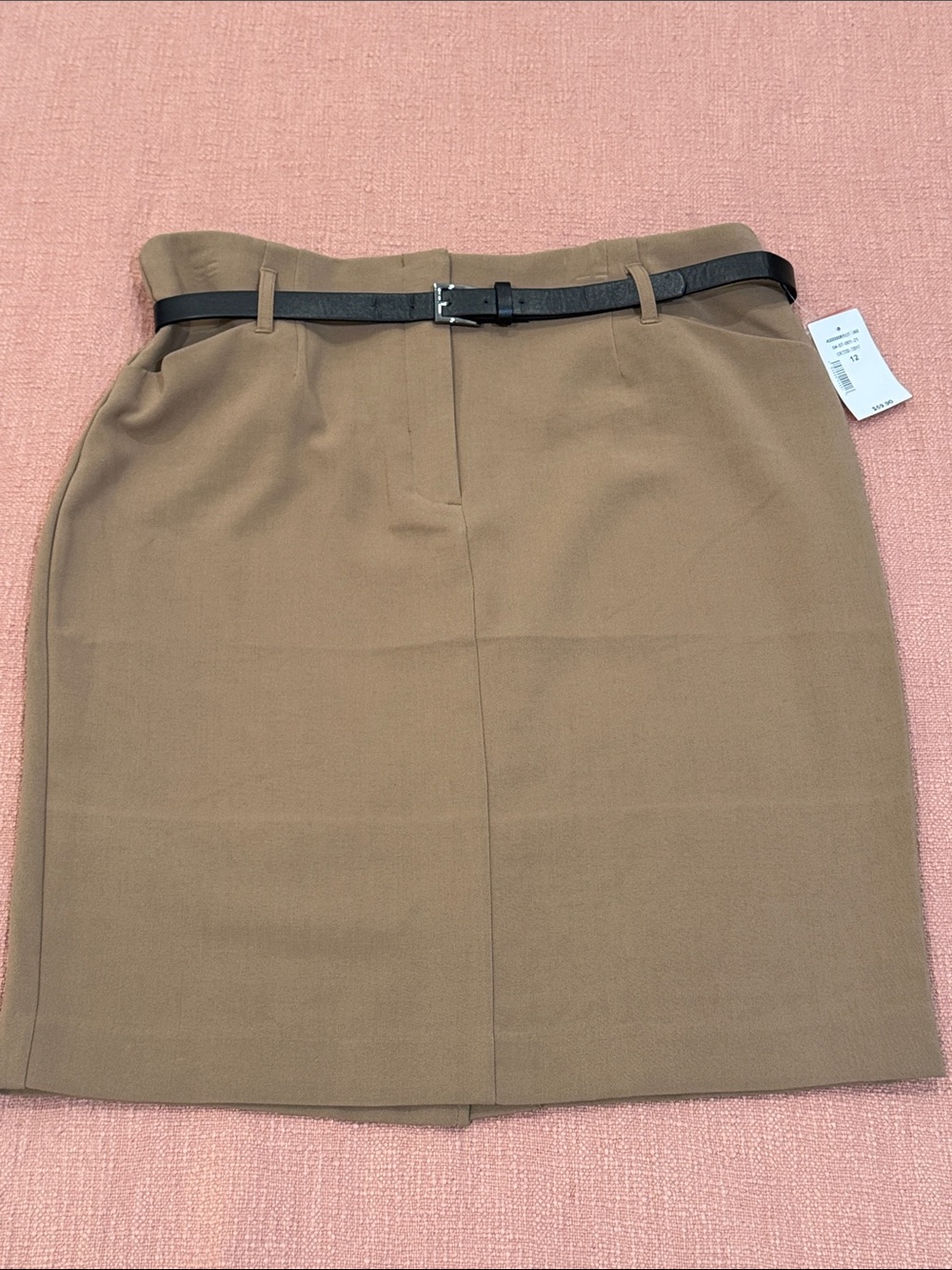 NWT size 12 wm’s Camel Pencil Skirt with Slim Black Belt